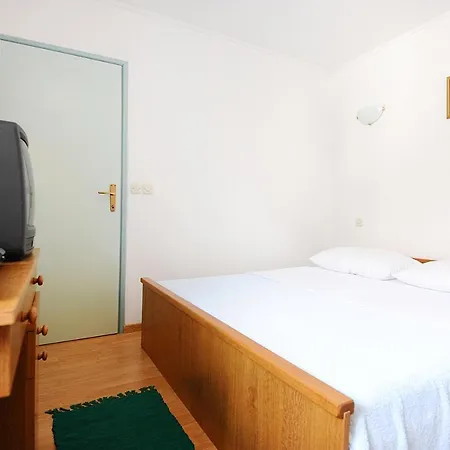 Apartamento Okrug Donji 16737b *